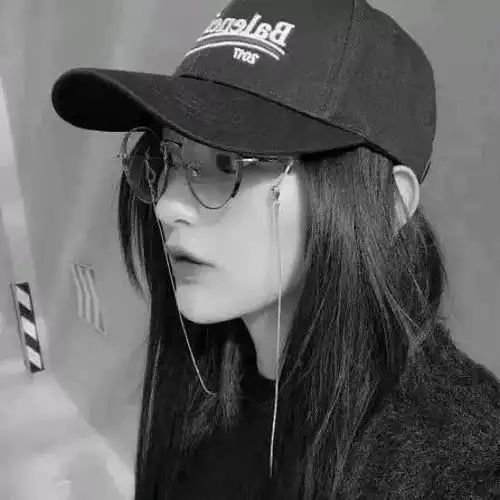 16句限量版签名说说霸气冷艳解气