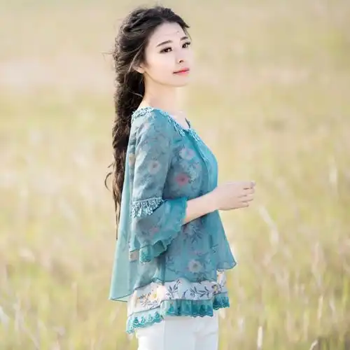 2020秋季新款女装清新雅致宽松版印花雪纺衫同款民族风上衣