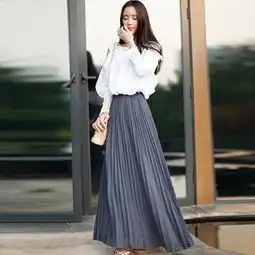 张力十足半身裙混搭魅力不设限