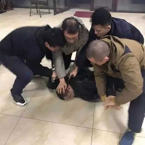 回顾16岁美女死后遭到侮辱,警方深入调查,发现另一宗离奇案件