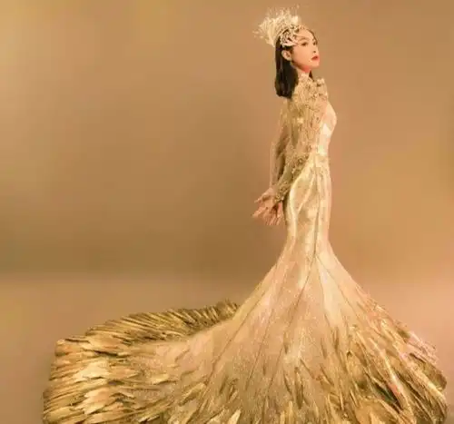 李小璐被金鹰女神除名婚外情一错毁所有,作死的她输得有多惨