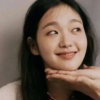 可爱小女孩头像大眼睛女