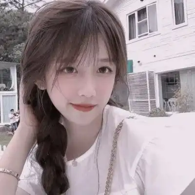 氛围感女生头像真人清新
