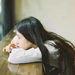 儿媳,你娘家有钱,你回去拿50万给我小儿子买房,他需要买婚房