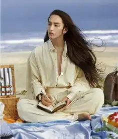 继星野后,又一佛系小哥哥刷爆抖音,禁欲系红袈裟让人荷尔蒙爆棚