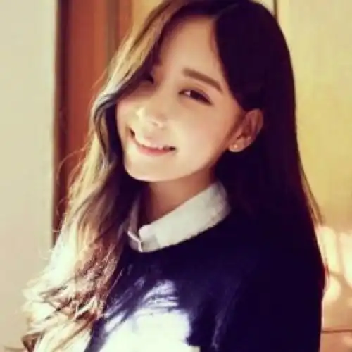 当女人在你面前越来越注意这五件小事,她其实在暗示我喜欢你