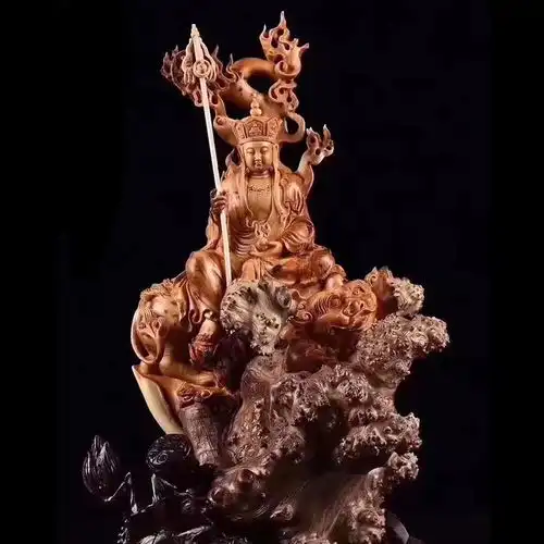年销3000万的崖柏木雕大王,竟然是个高学历小美女...