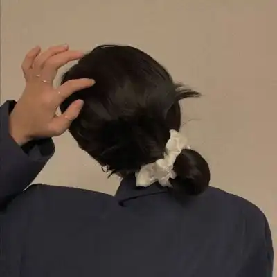 你离开的时候,风都变温柔了