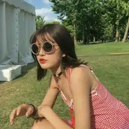 没有人会陪你一辈子所以你要适qq女生头像我要个性网