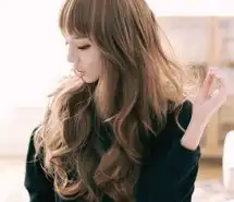短发二次元绿衣服女孩图片微信头像图片大全