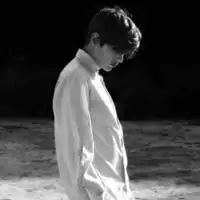 带字的空间头像大全合辑后来的他慢慢走远