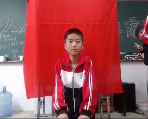 马关一12岁小孩上学路上失联,杨逍你在哪里
