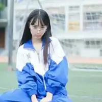 qq头像初中女生校服