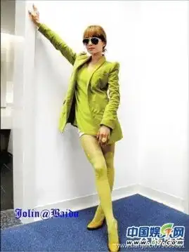 谢娜与张杰似双胞胎揭女星奇葩雷人造型