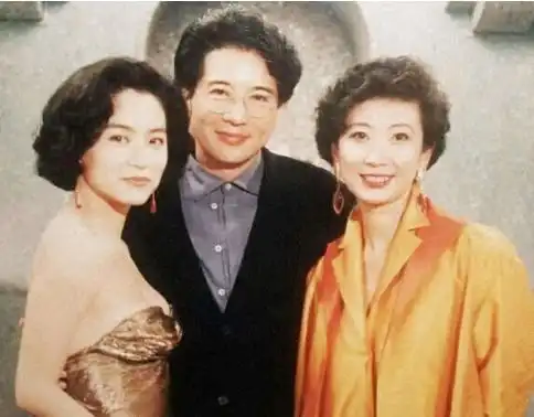 李嘉欣和黎姿豪门朋友圈曝光香港女星闺蜜情让人唏嘘