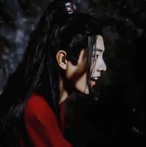 头像今天是万圣节自我介绍一下我是喜欢你的胆小鬼