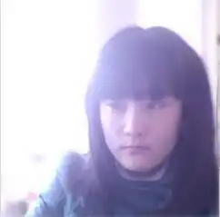 找1213岁女孩有照片发在下面这是我