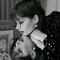 欧美头像黑白女生高冷霸