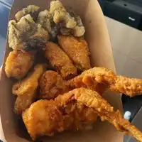 听说火爆了的炸鸡翅店...跟着吃货一起吃的此刻十六番