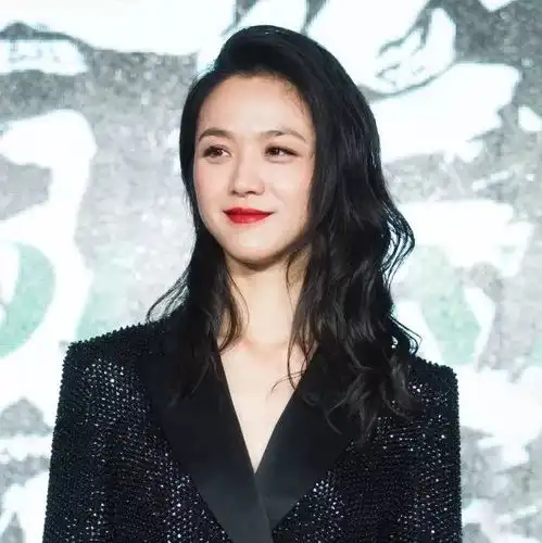 汤唯的女神范,差点被眼下这一点毁了