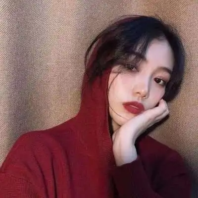 十四岁女生照片头像真人