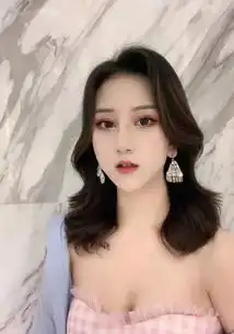 今年流行锁骨卷