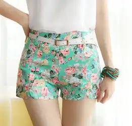 在某宝上看到一款手链特别喜欢,谁能帮忙找找,然后给我链接啊谢谢