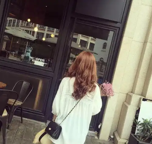 头像愿一切为之努力的事情都有浪漫的结果