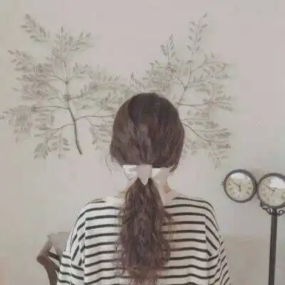 失恋唯美气质女生背影头像大全别站着茅坑不拉屎