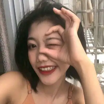 网红女生头像双人激吻