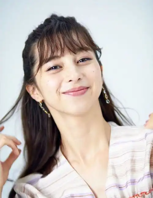 美女就是从小美到大小时候就是天使的日本明星top108ali213.net