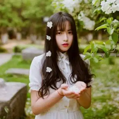 抖音很火的句子我不是谁的影子,更不是谁的替代品