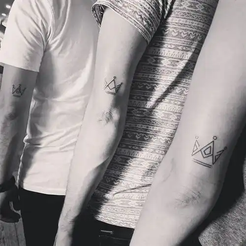 情侣纹身家人纹身原来可以这么小清新好女孩坏女孩都想来一打