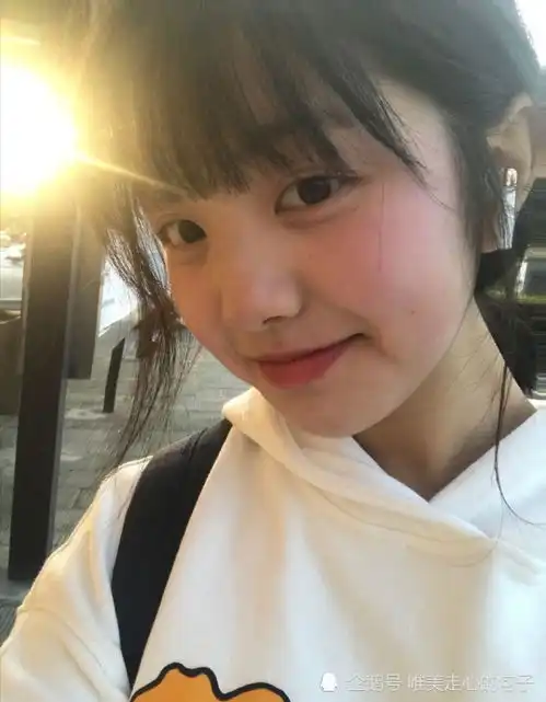 聊天中吸引女生的核心秘籍,让女神快速爱上你的技巧