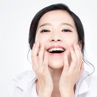 想要拥有光洁好肌肤四步走很关键,老牌国货来带路,爱美女人看