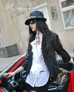 头像女生戴帽子和墨镜美