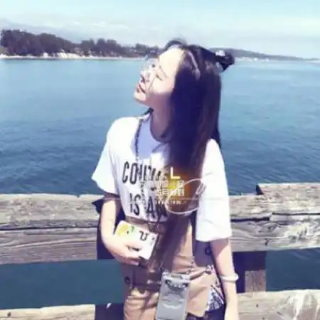 高颜值情侣头像真人一人一张,有部分中有美化水印的