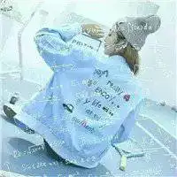 带有数学公式的女头像背影微信头像图片大全
