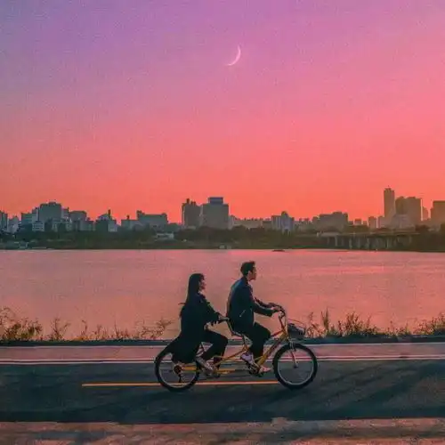 和男朋友聊天没话题了怎么办用上这几种小心机,摆脱尬聊二