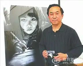 大眼睛作者解海龙三到南充聚焦留守娃