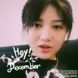 最美女纹身师爆红网络似陈冠希范晓萱合体