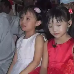 张艺谋回应奥运林妙可假唱,9个字说出了真相,幕后的女孩了不起