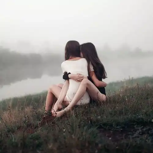 光线构图情绪,俄罗斯女摄影师的诗意绝美人像