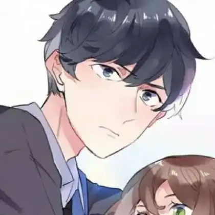 二次元的情侣头像分开,为了喜欢的人努力