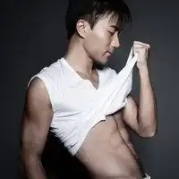 女生专用霸气头像成熟刘