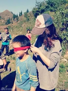 成都美女支教老师生活照曝光撞脸陈意涵