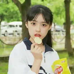 00后学生微信头像超漂亮女生适合学生党的头像穿校服女生