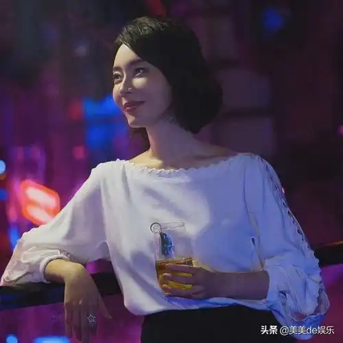 霸屏的女人,一个比一个狠