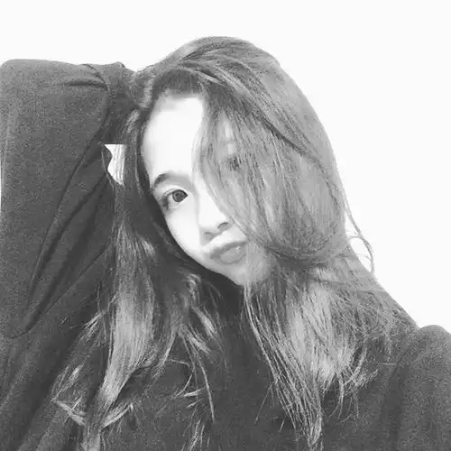 黑白真人头像高清女鼠绘