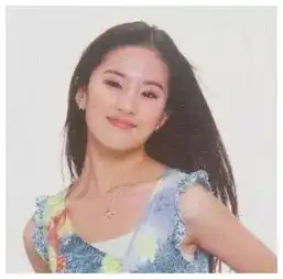 女明星18岁旧照流出唐嫣丑哭,刘亦菲仙气,范冰冰有气质